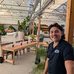 Weddings with shaken or stirred (3)